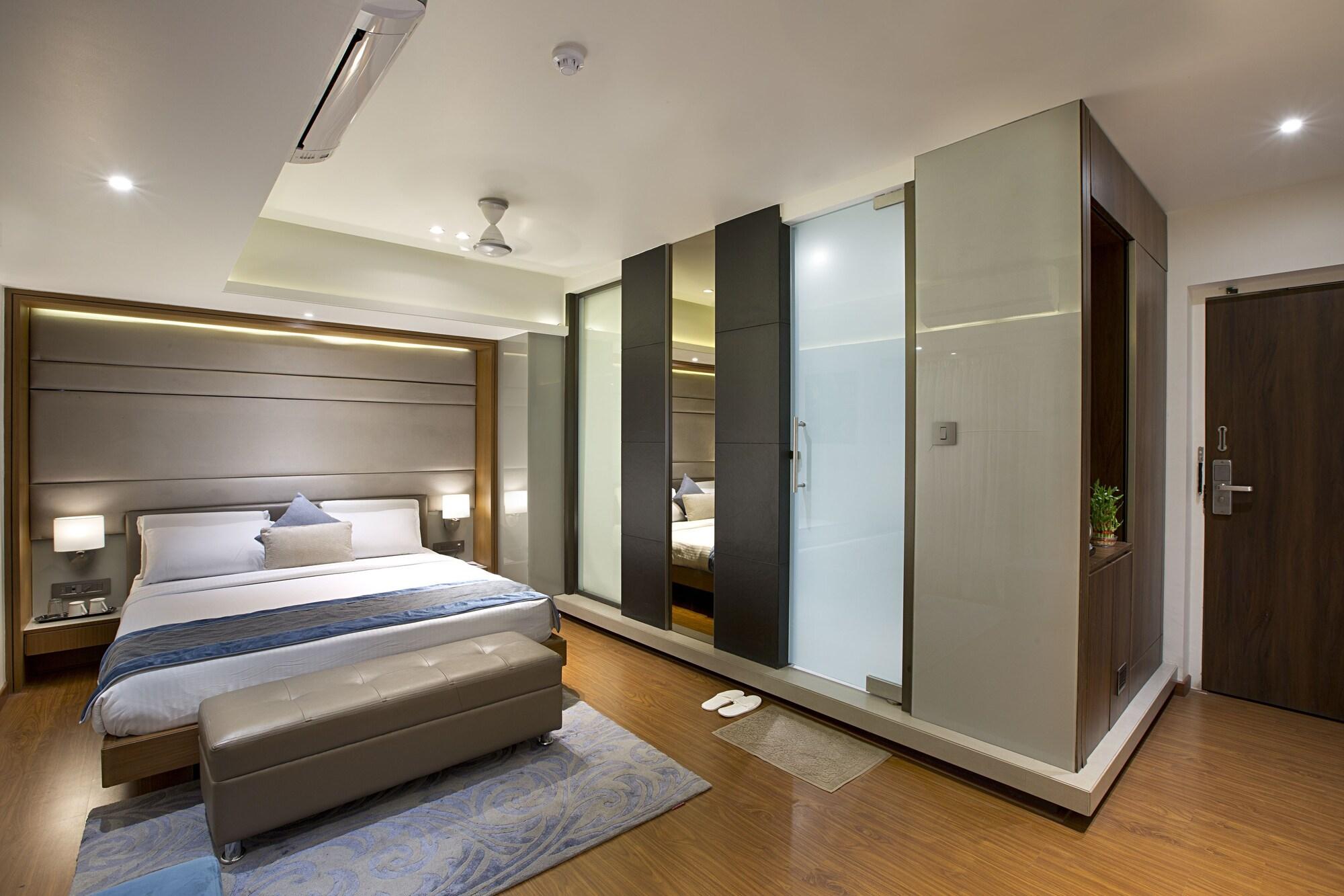 Hotel Planet Residency Мумбаи Экстерьер фото