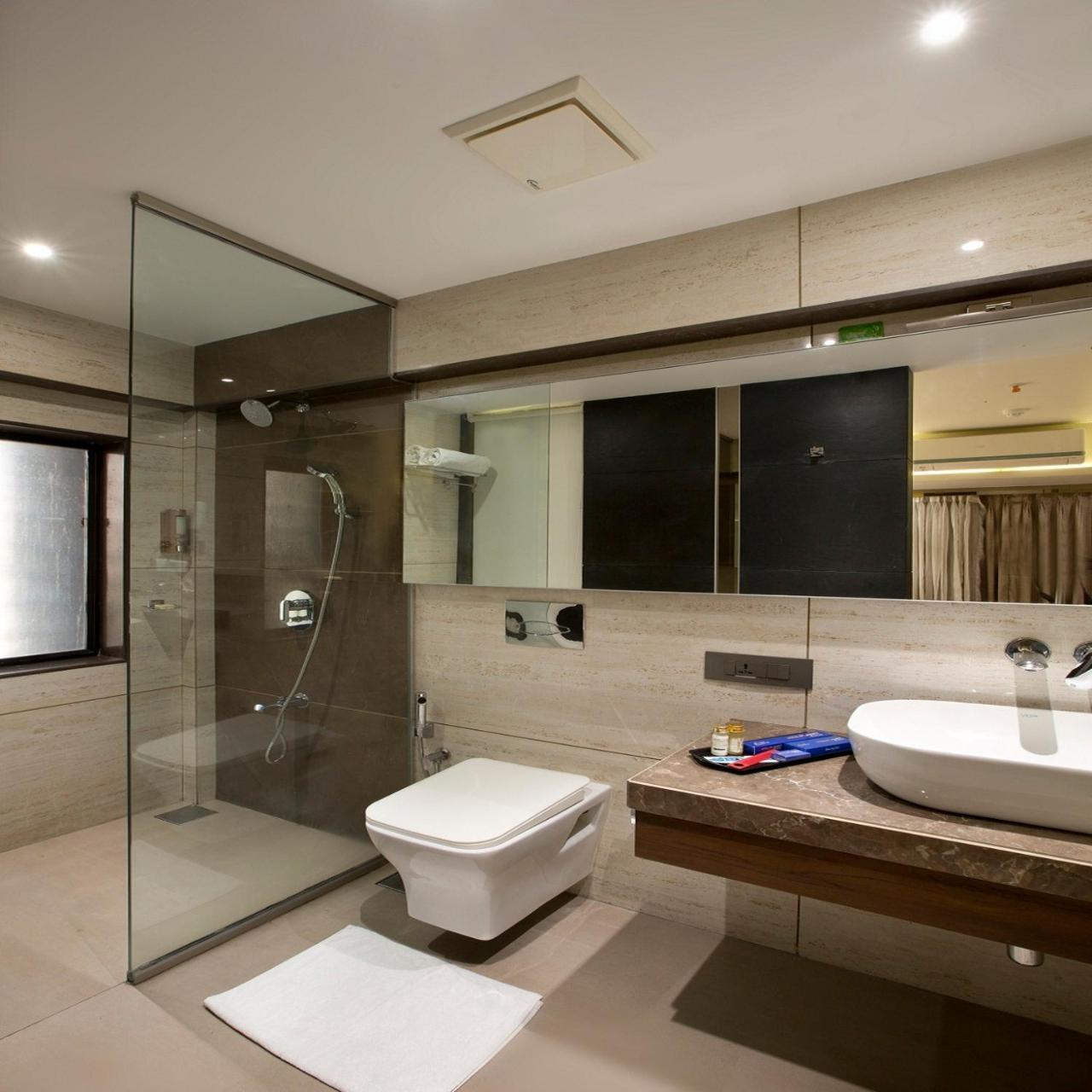 Hotel Planet Residency Мумбаи Экстерьер фото
