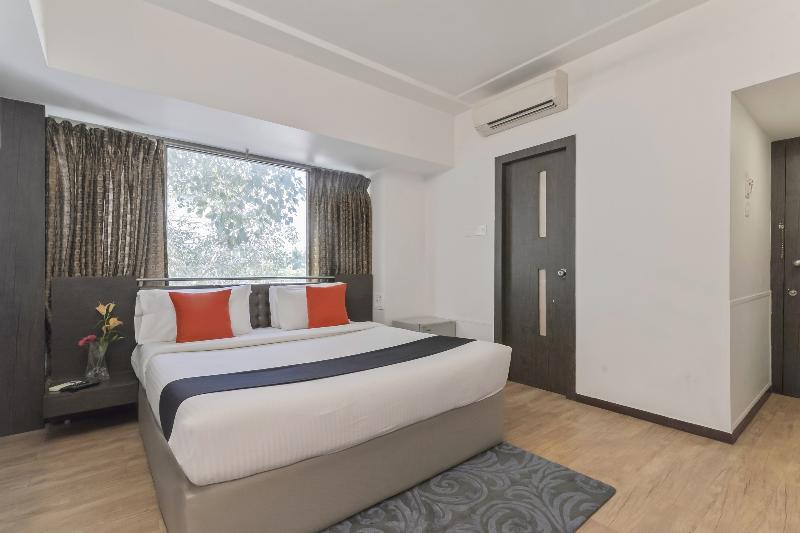 Hotel Planet Residency Мумбаи Экстерьер фото